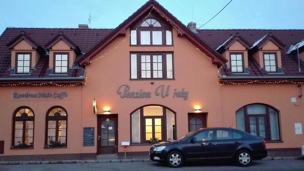 Penzion U Reky Vojkovice  Экстерьер фото